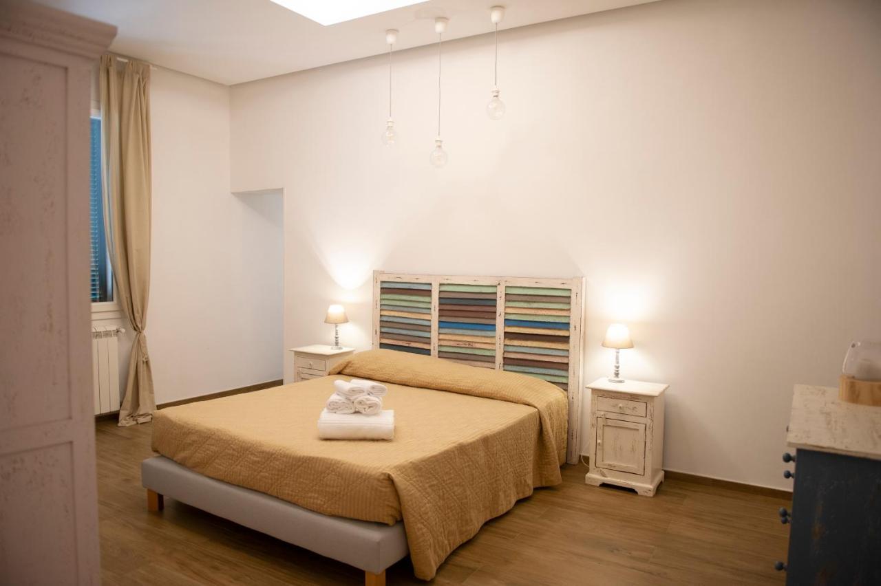 Color Apartment Monopoli Esterno foto