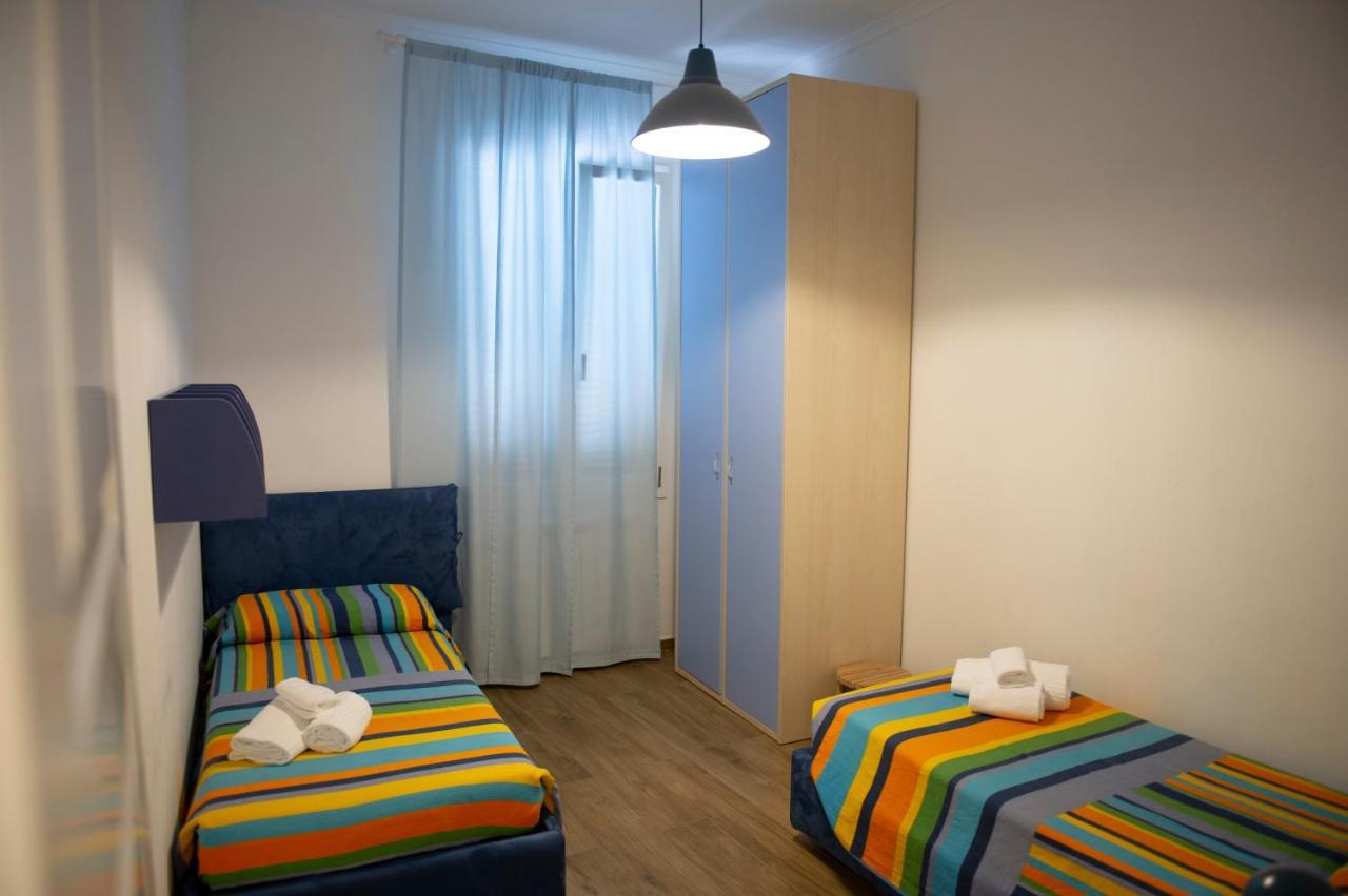 Color Apartment Monopoli Esterno foto
