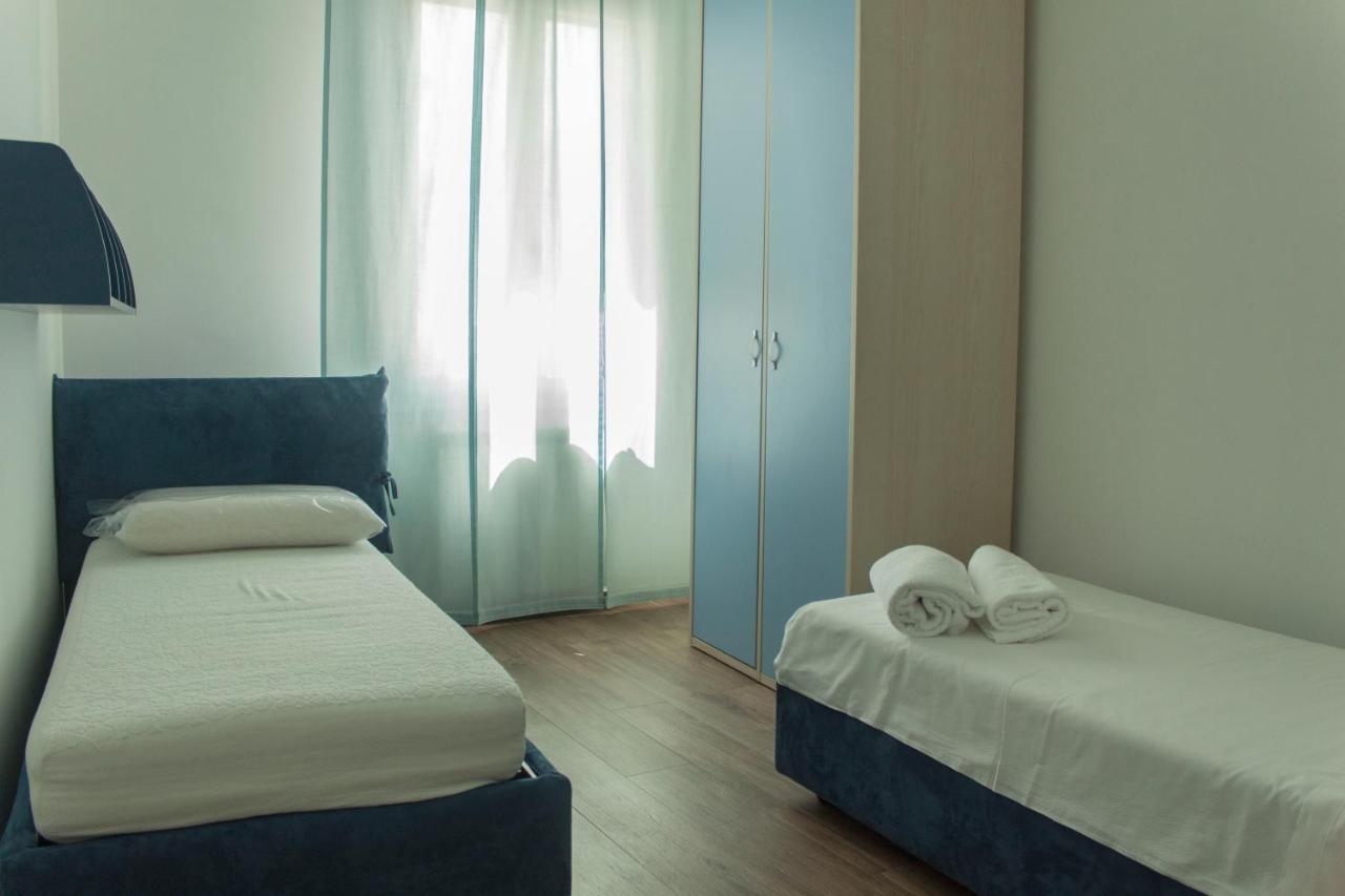 Color Apartment Monopoli Esterno foto
